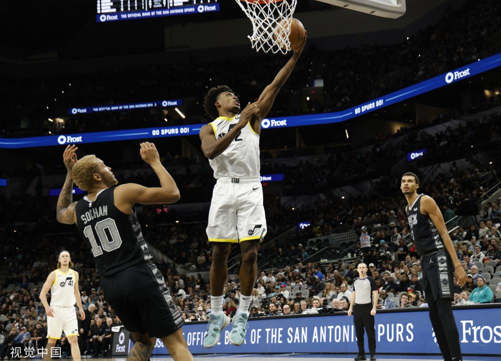 而雷霆和戴 而雷霆和戴