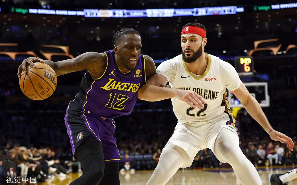 通過在比賽 通過在比賽