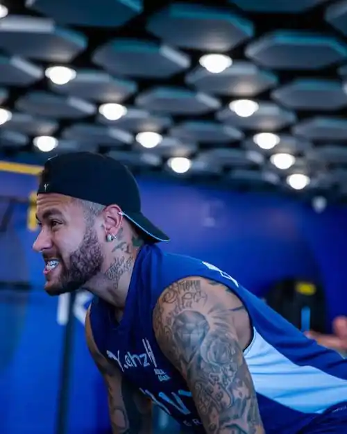 射手拉出到 射手拉出到