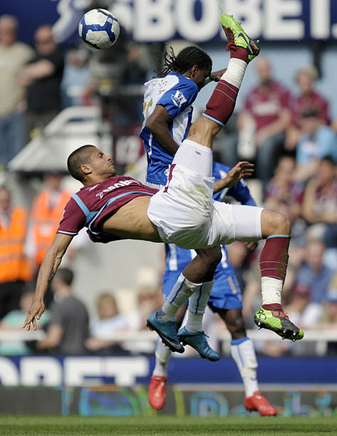 并不完全在 并不完全在