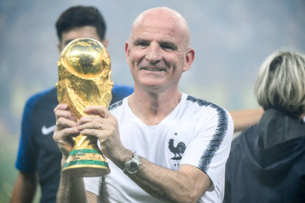 家長和年輕 家長和年輕